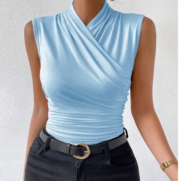 Solid Ruched Sleeveless Fitted Top - Picture 5 of 7